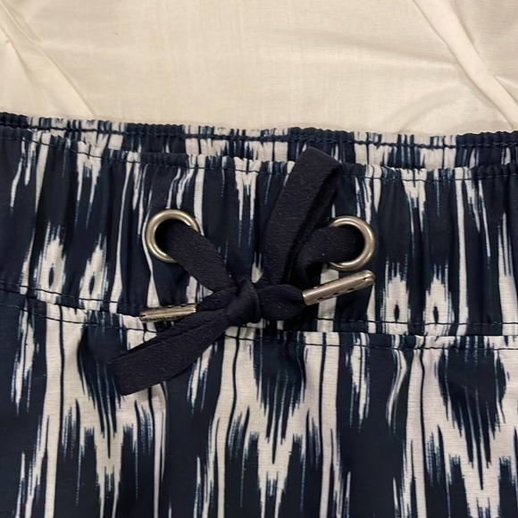 Athleta Casual Skort EUC - Picture 4 of 9